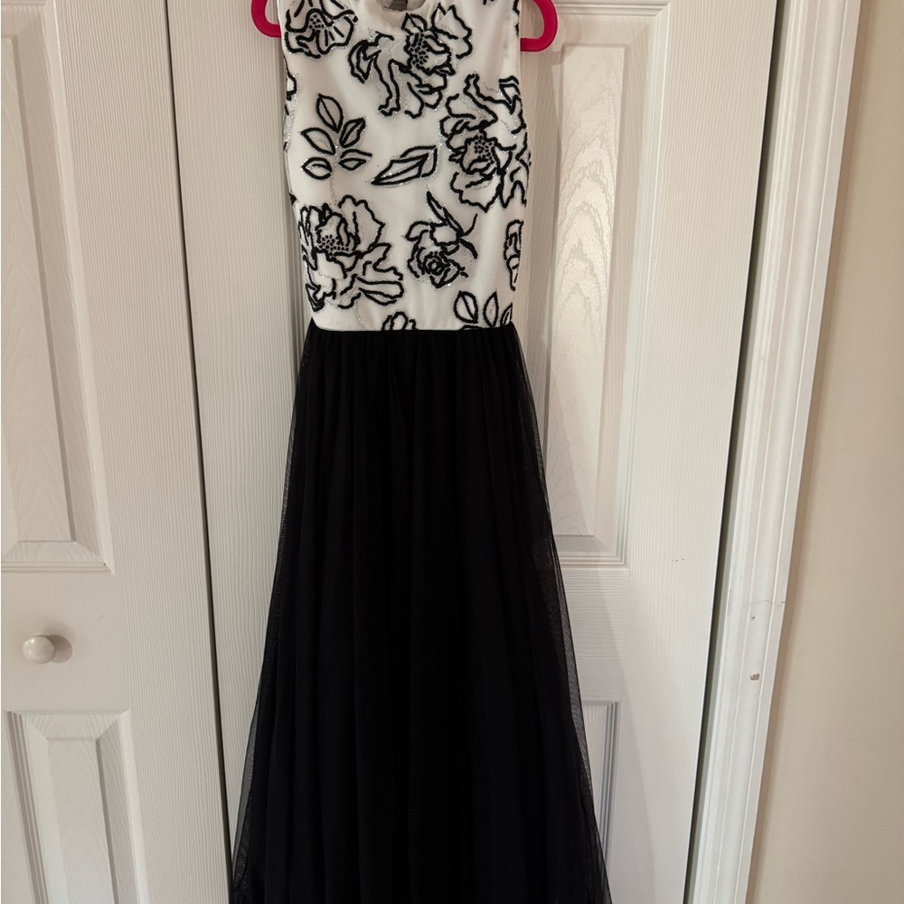 Speechless Black and White Floral Kids Dress